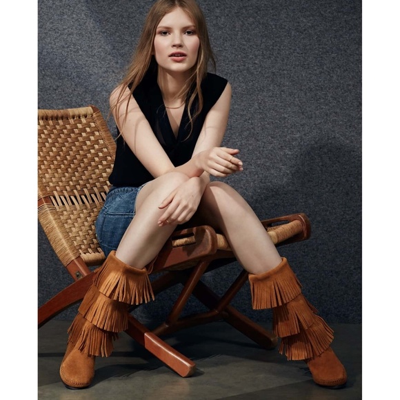 MINNETONKA 3-Layer Fringe Boot BROWN SUEDE (7) Hippie Gyspy Retro 70s Halloween - Picture 1 of 6